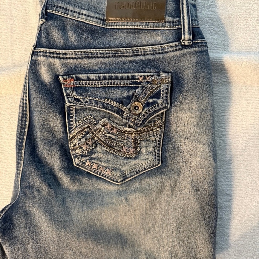 Hydraulic Dark Blue Denim Jeans Capris